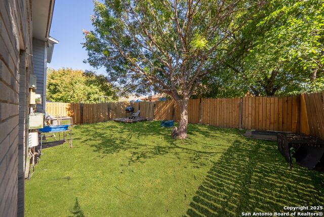 Image 30 of 30 For 7568 Windsor Oaks