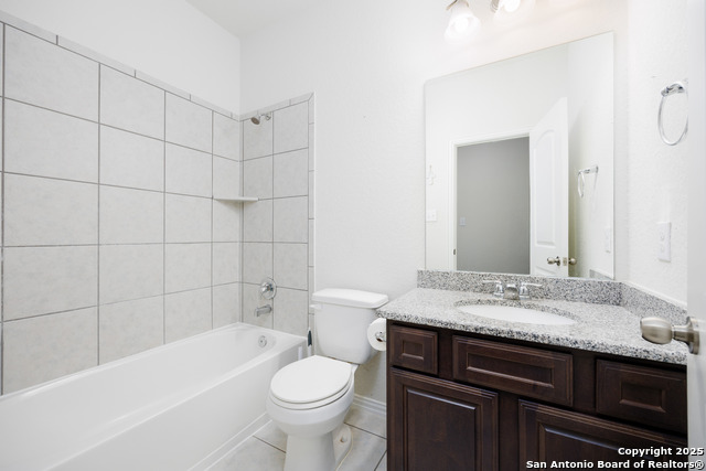 Image 14 of 35 For 2900 Sunridge Dr