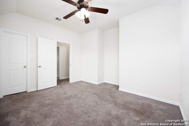 Image 18 of 35 For 2900 Sunridge Dr