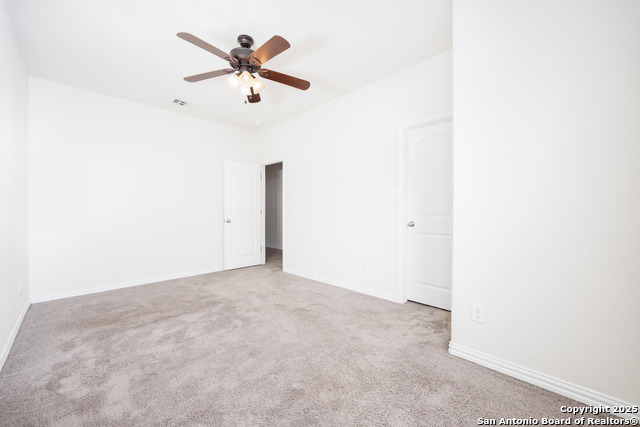 Image 27 of 35 For 2900 Sunridge Dr