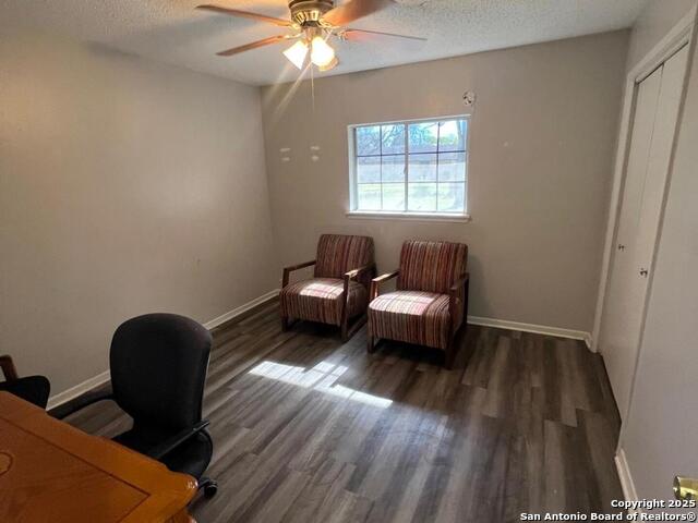 Image 12 of 13 For 1404 Glendale