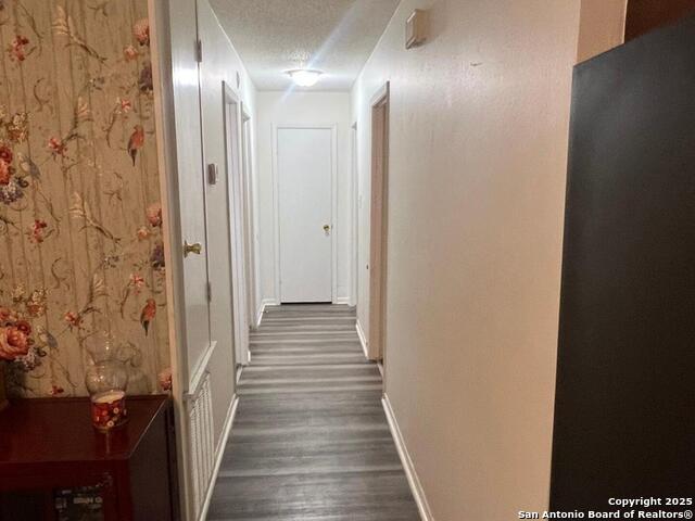 Image 4 of 13 For 1404 Glendale