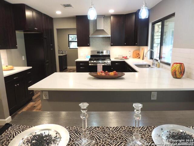 Image 18 of 54 For 13410 Lobelia