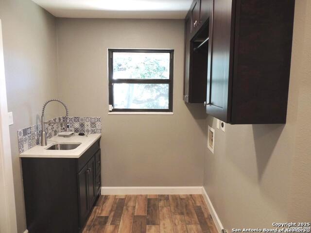 Image 27 of 54 For 13410 Lobelia