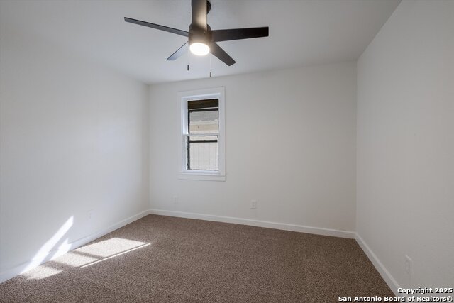 Image 17 of 26 For 7218 Luna Ct