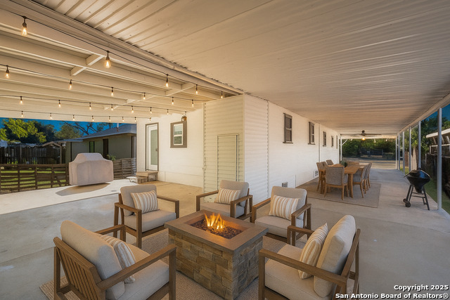 Image 24 of 26 For 7218 Luna Ct