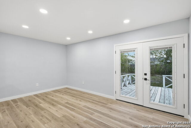 Image 13 of 23 For 534 Cicero  