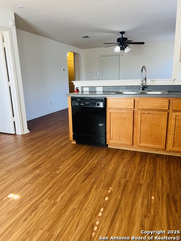 Image 3 of 13 For 9218 Mare Country