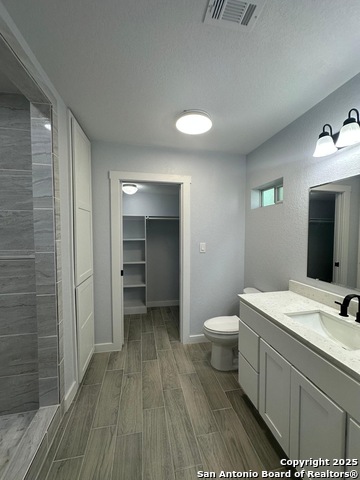 Image 15 of 24 For 138 Fordham  