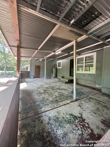 Image 22 of 24 For 138 Fordham  