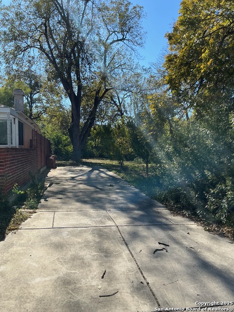 Image 2 of 9 For 134 Vassar  