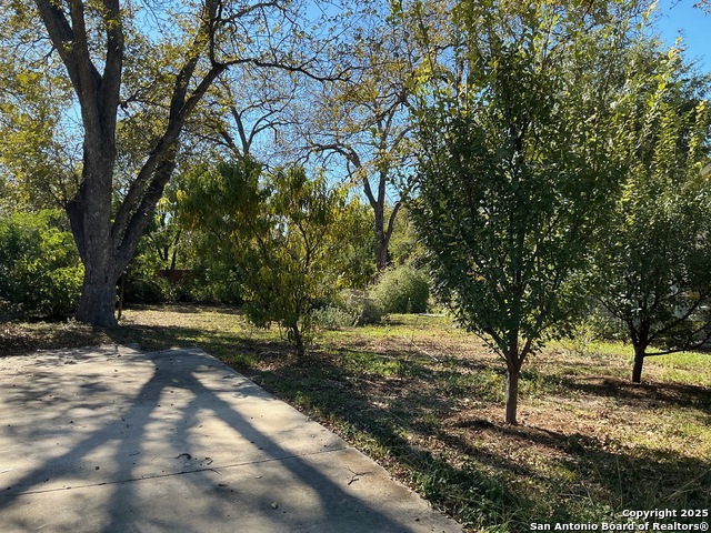 Image 3 of 9 For 134 Vassar  