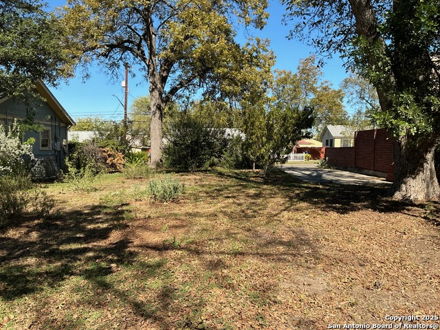 Image 8 of 9 For 134 Vassar  