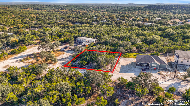 Listing photo id 1 for 1044 Ken Wayne Dr