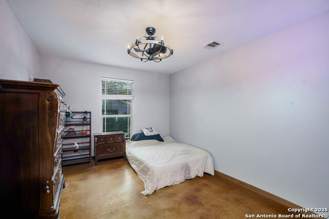 Image 18 of 39 For 2825 Rocky Ridge