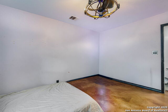 Image 19 of 39 For 2825 Rocky Ridge