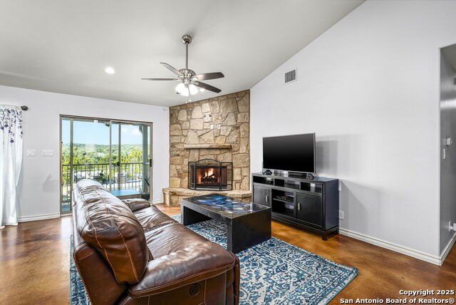 Image 8 of 39 For 2825 Rocky Ridge