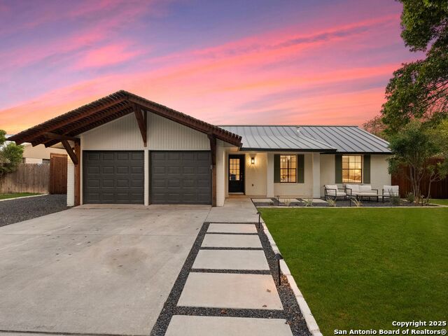 Details for 14 Country Club Circle, New Braunfels, TX 78130