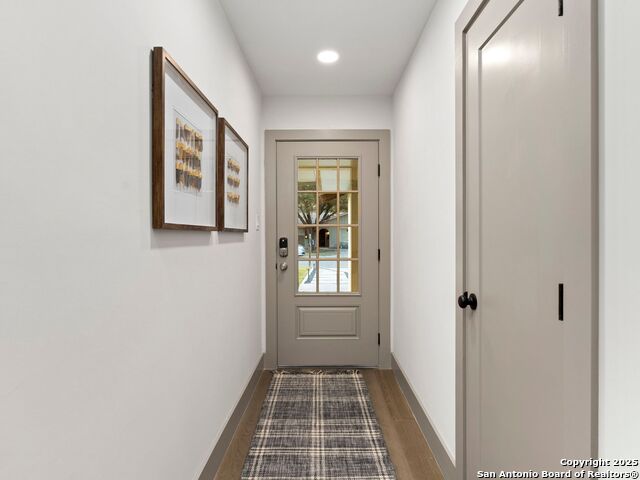 Image 15 of 41 For 14 Country Club Circle