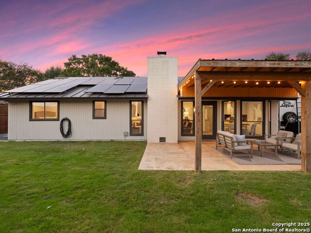 Image 27 of 41 For 14 Country Club Circle