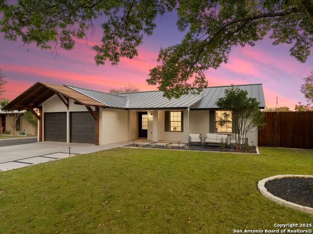 Image 29 of 41 For 14 Country Club Circle