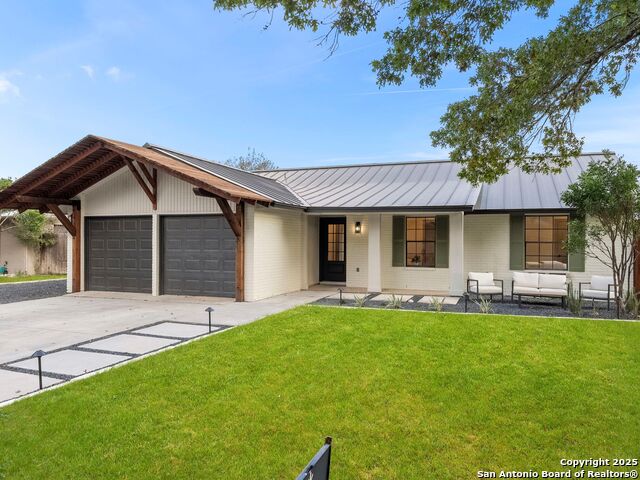 Image 40 of 41 For 14 Country Club Circle