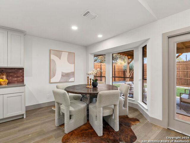 Image 8 of 41 For 14 Country Club Circle