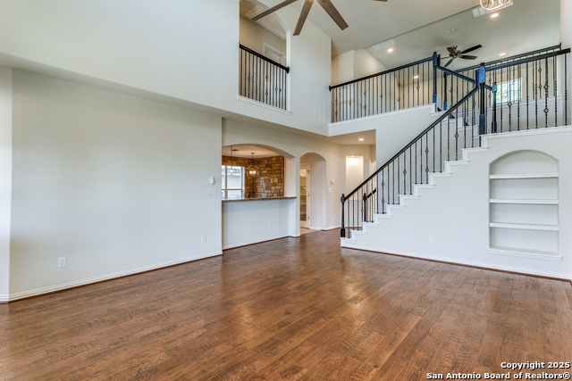 Image 8 of 30 For 7823 Bluebird Haven