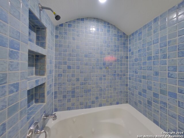 Image 9 of 17 For 3907 Briarcrest