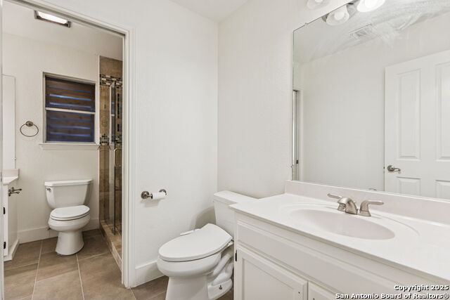 Listing photo id 31 for 1939 Wayside