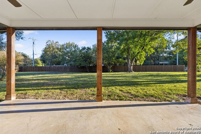 Listing photo id 32 for 1939 Wayside