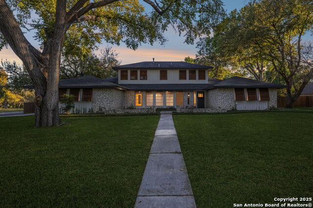 Listing photo id 41 for 1939 Wayside