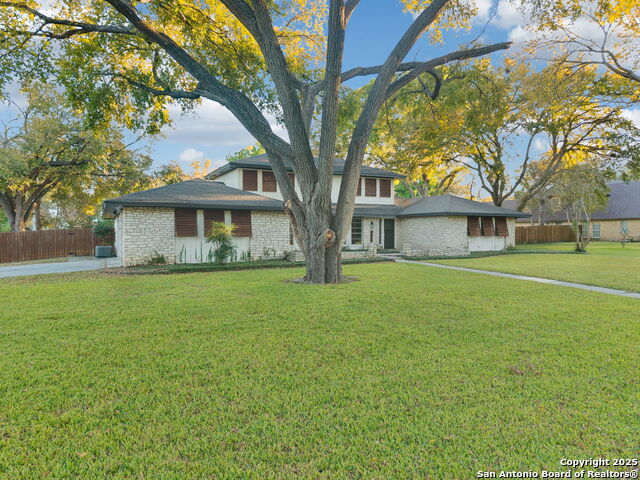 Listing photo id 4 for 1939 Wayside