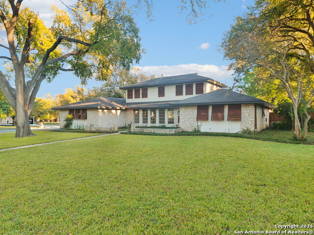 Listing photo id 5 for 1939 Wayside