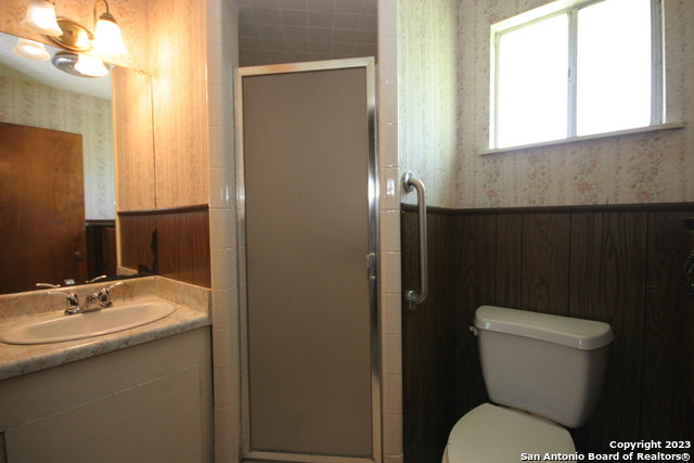 Image 10 of 15 For 2610 Kaiser Dr