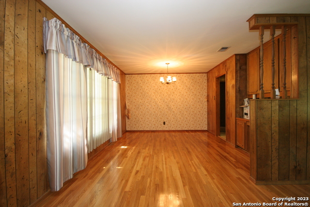 Image 3 of 15 For 2610 Kaiser Dr