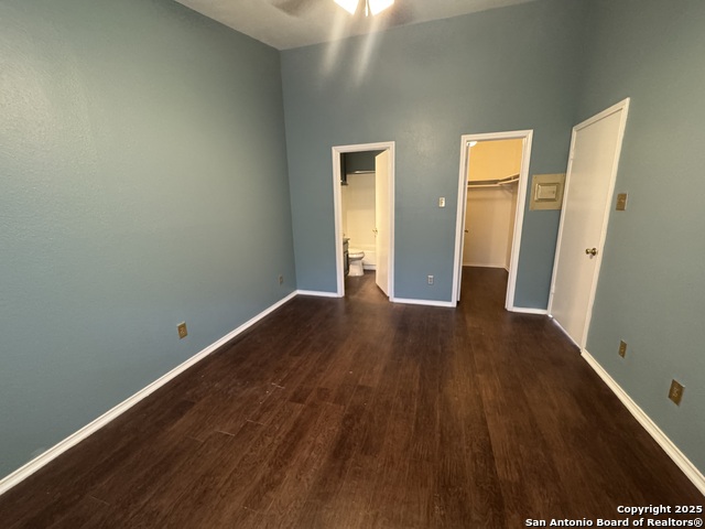 Image 5 of 9 For 4803 Hamilton Wolfe  606