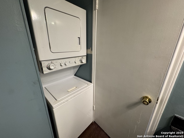 Image 9 of 9 For 4803 Hamilton Wolfe  606