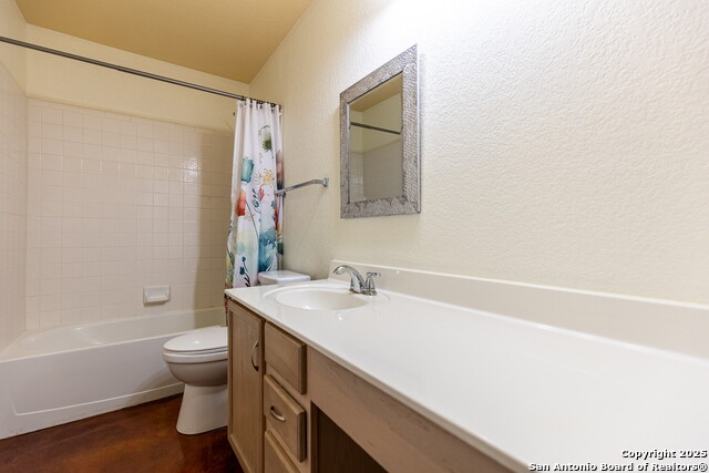 Image 17 of 35 For 22015 Pelican