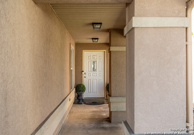 Image 4 of 35 For 22015 Pelican