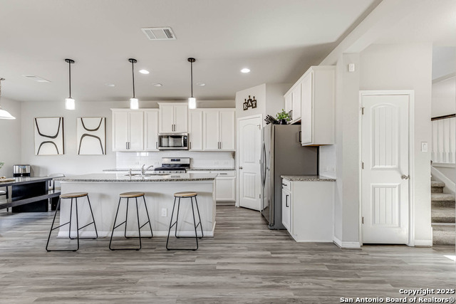 Image 12 of 36 For 6823 Dashmoor Creek