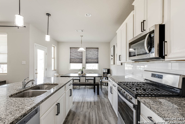 Image 18 of 36 For 6823 Dashmoor Creek