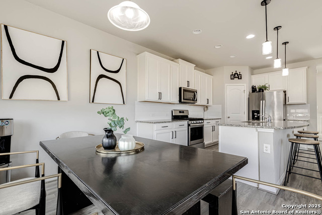 Image 20 of 36 For 6823 Dashmoor Creek