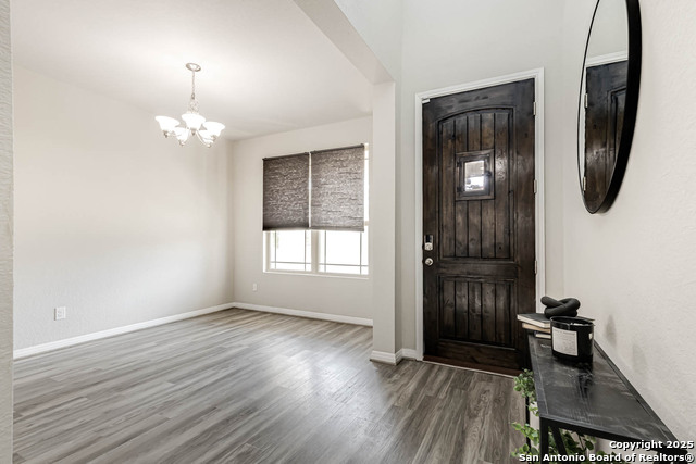 Image 5 of 36 For 6823 Dashmoor Creek