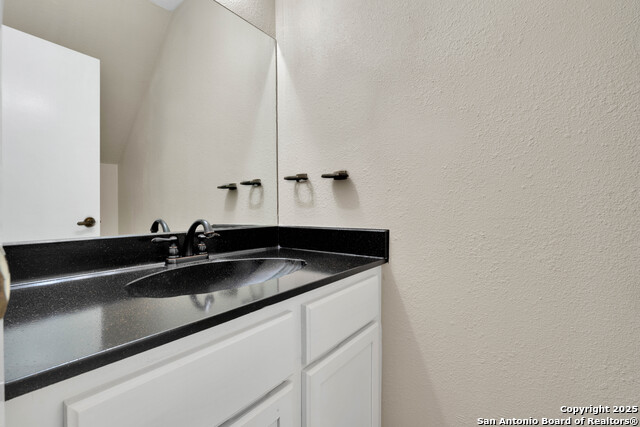 Image 12 of 21 For 105 Caleta  