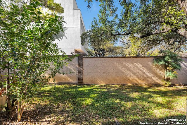 Image 21 of 21 For 105 Caleta  