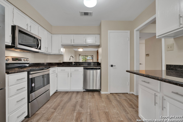 Image 6 of 21 For 105 Caleta  