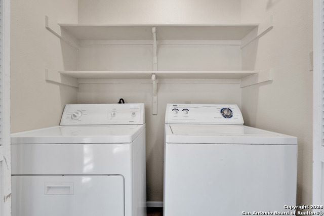 Image 8 of 21 For 105 Caleta  