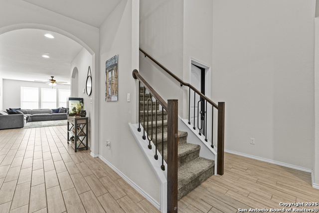 Image 13 of 43 For 12514 Thrall