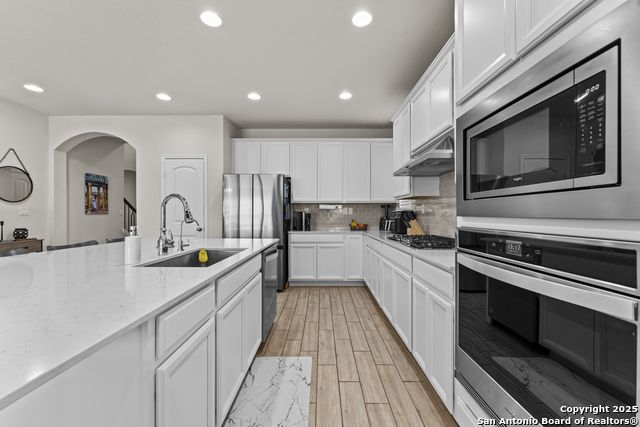 Image 16 of 43 For 12514 Thrall